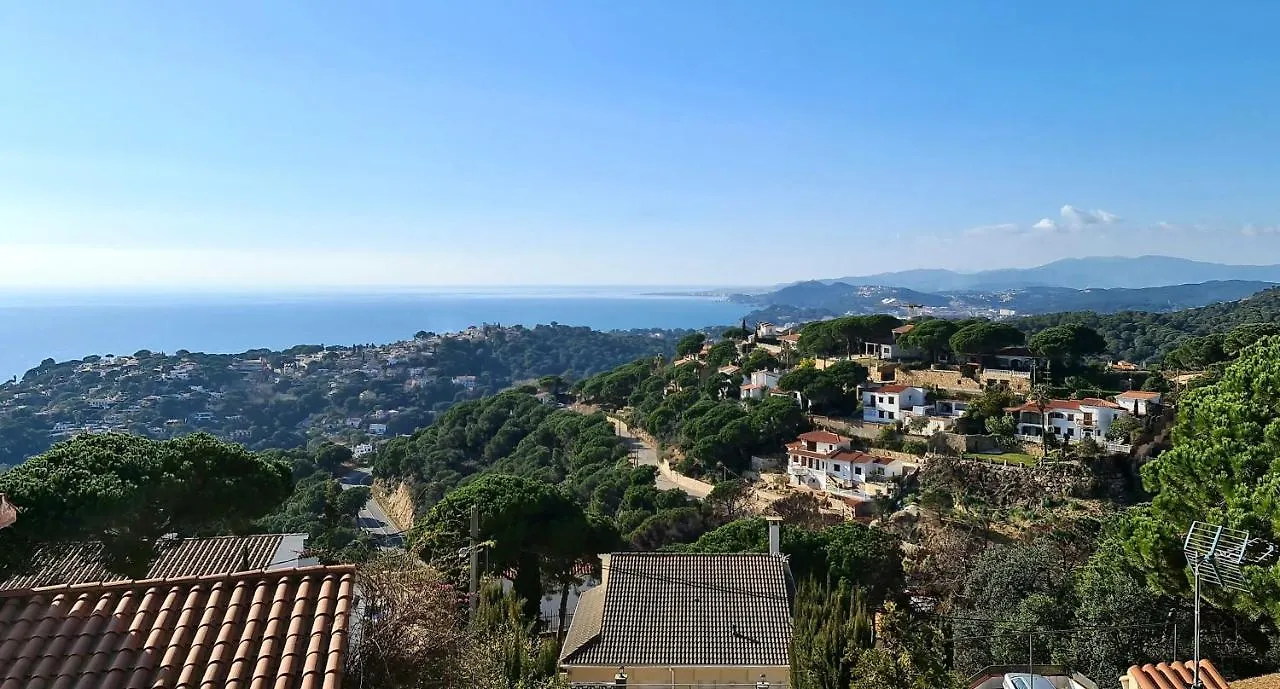 יורט דה מאר Villa Majestic בית נופש