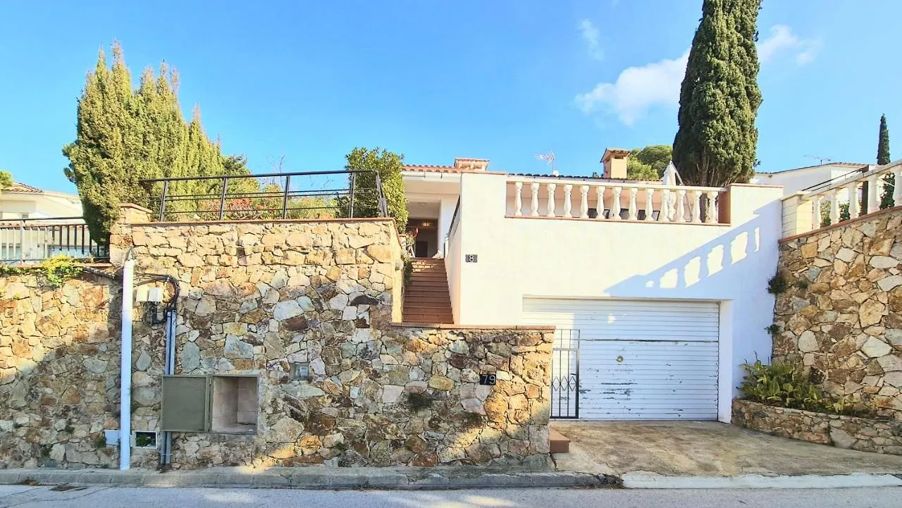 בית נופש יורט דה מאר Villa Majestic